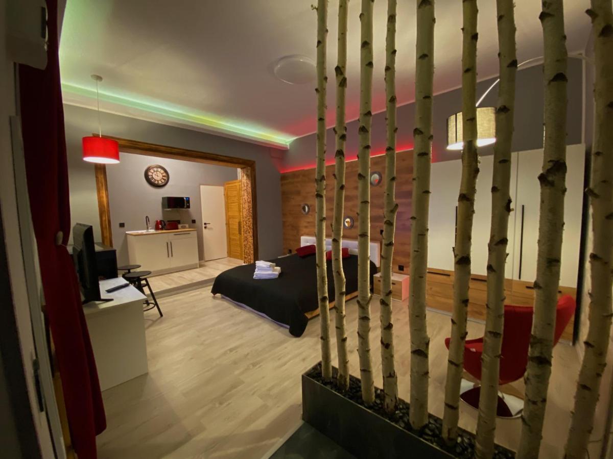 Koa - Inside Old Town Appartement Braşov Buitenkant foto