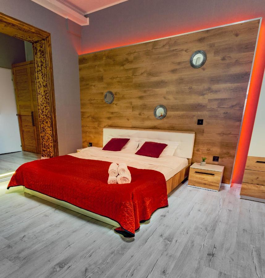 Koa - Inside Old Town Appartement Braşov Buitenkant foto